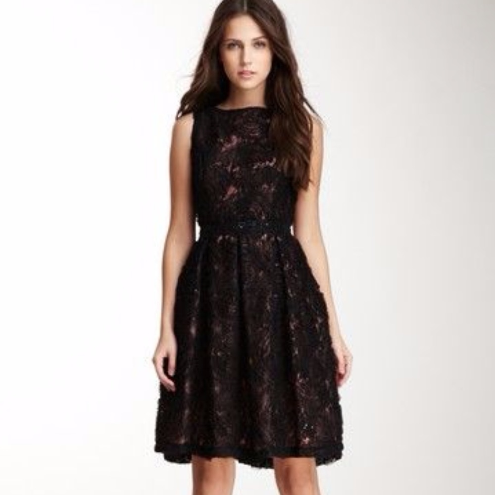JUMP Isaac Mizrahi Sleeveless Novelty Lace Dress